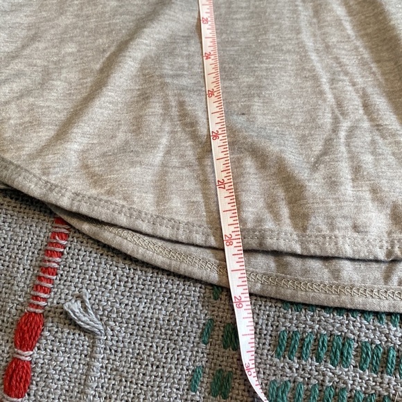 “Running with my Peeps” Gray Tank, Size M, Excellent Condition, No tags - Picture 9 of 9